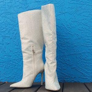 White Textured Heeled Boots with Stiletto Heel